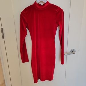 Red Missguided fitted long sleeve velvet dress size 6 new with tags